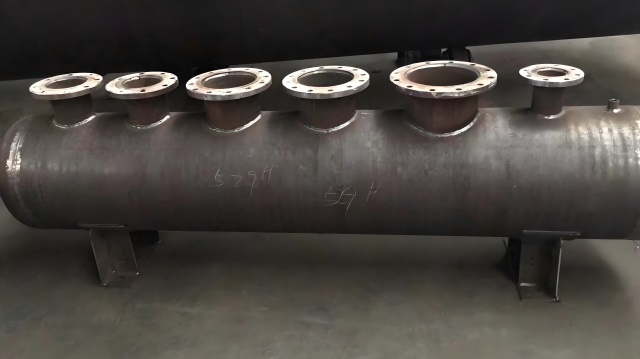 谷城大口径集分水器